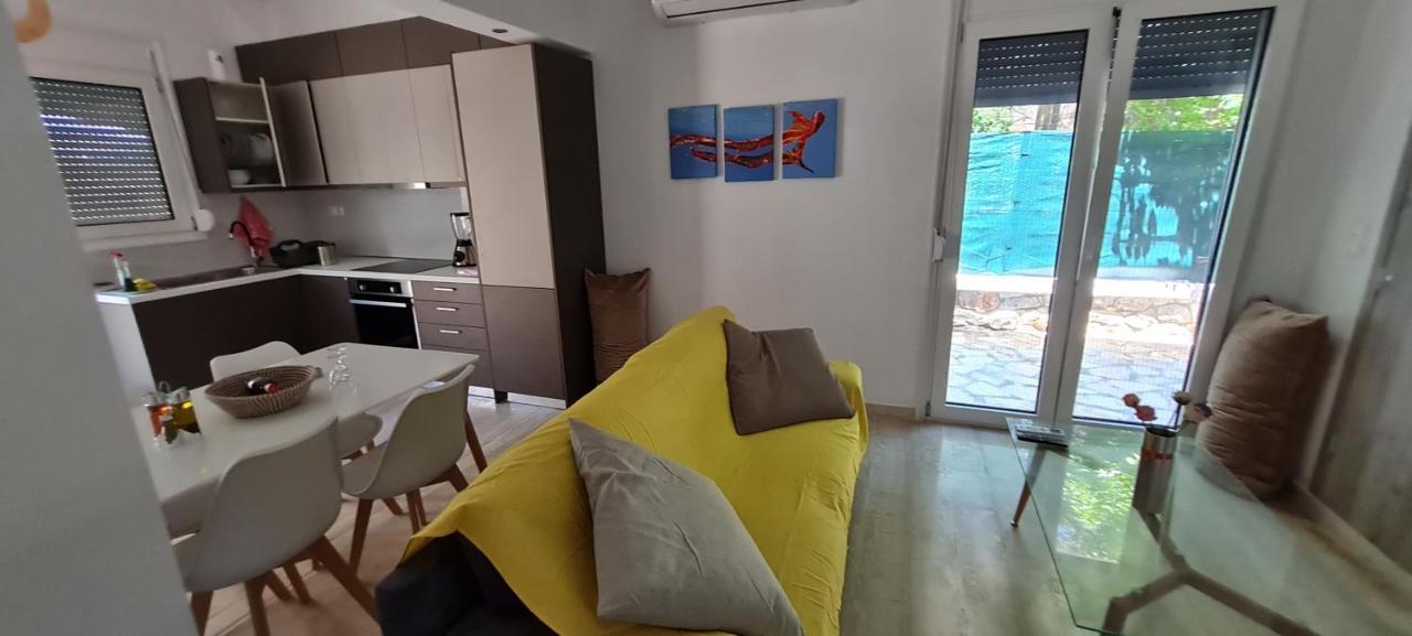 Apartmán Gerys House Nikiana Exteriér fotografie